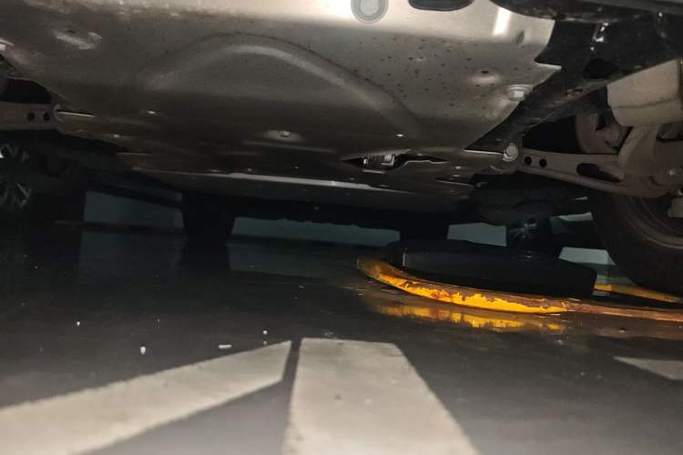 Used Land Rover Discovery 2024 300PS S Chassis Front