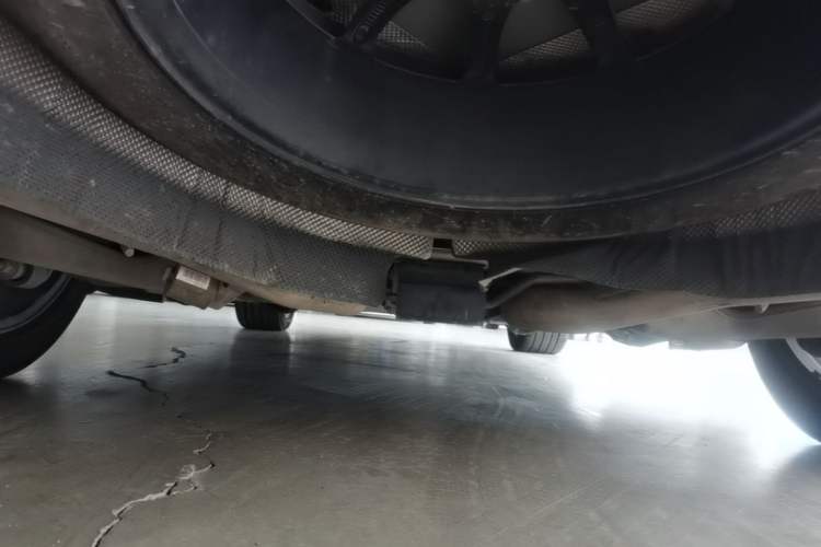 Used Land Rover Discovery 2024 360 PS Dynamic SE Chassis Rear