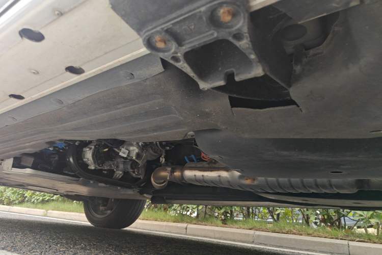 Used Land Rover Discovery 2024 360 PS S Chassis Rear Left