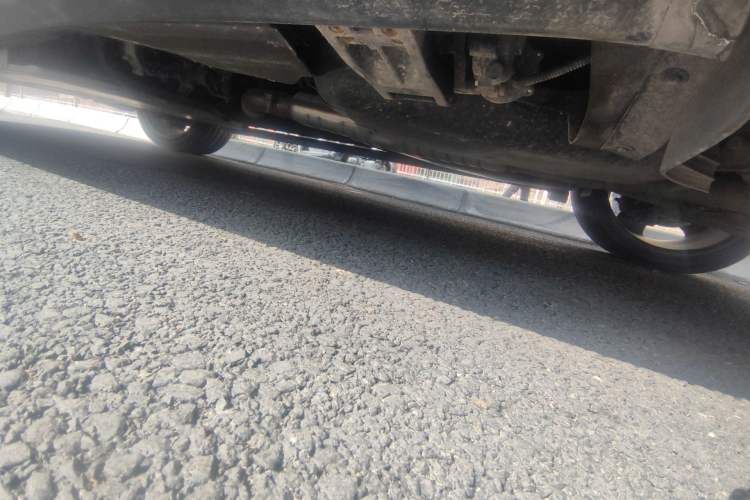 Used Land Rover Discovery 2024 360 PS Dynamic SE Chassis Rear Left