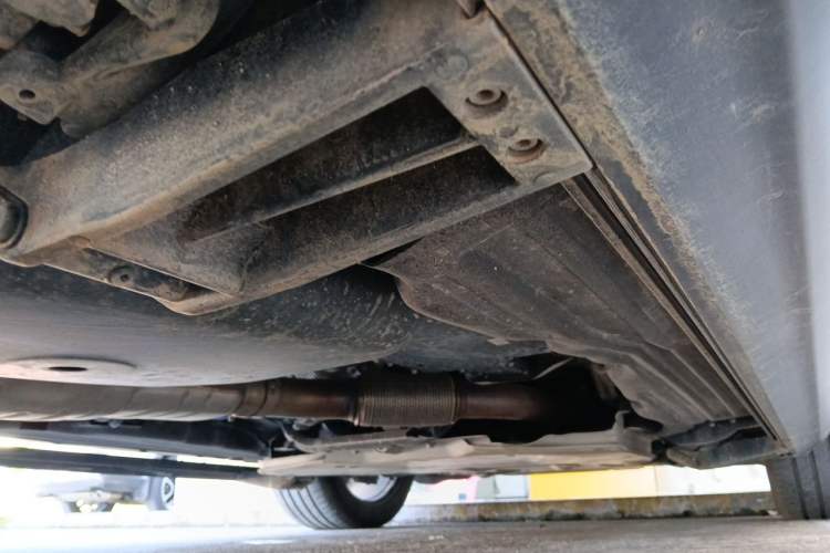 Used Land Rover Discovery 2024 360 PS S Chassis Rear Right