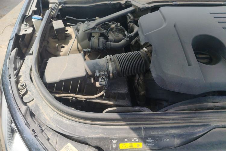 Used Land Rover Discovery 2024 360 PS S Engine Bay Right