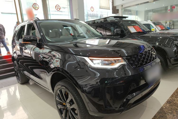 Used Land Rover Discovery 2024 360 PS S Exterior 2