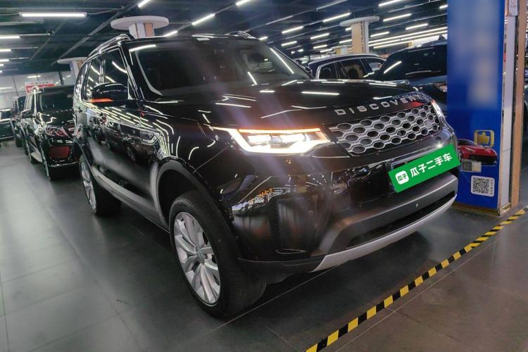 Used Land Rover Discovery 2024 360 PS S Exterior 2