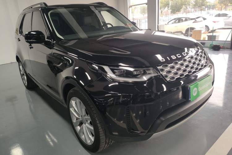 Used Land Rover Discovery 2024 360 PS S Exterior 2