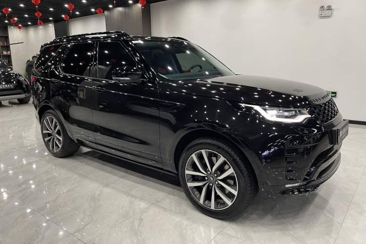 Used Land Rover Discovery 2024 360 PS Dynamic SE Exterior 3