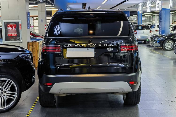 Used Land Rover Discovery 2024 360 PS S Exterior 4