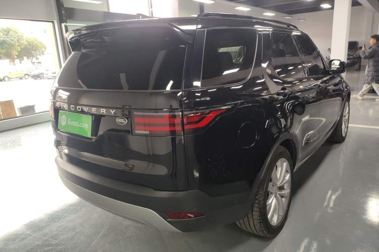 Used Land Rover Discovery 2024 360 PS S Exterior 5