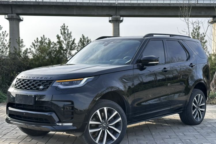 Used Land Rover Discovery 2024 360 PS Dynamic SE Exterior 7