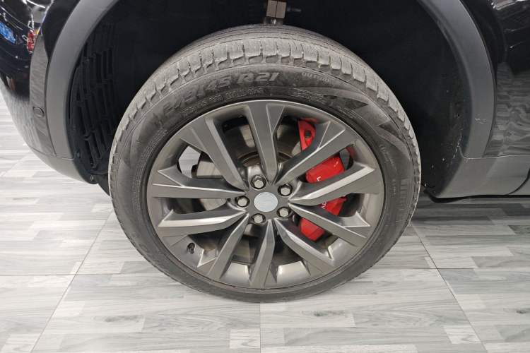 Used Land Rover Discovery 2024 360 PS S Exterior 7