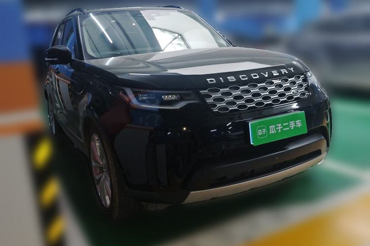 Used Land Rover Discovery 2024 360 PS S Front Right 45 Deg