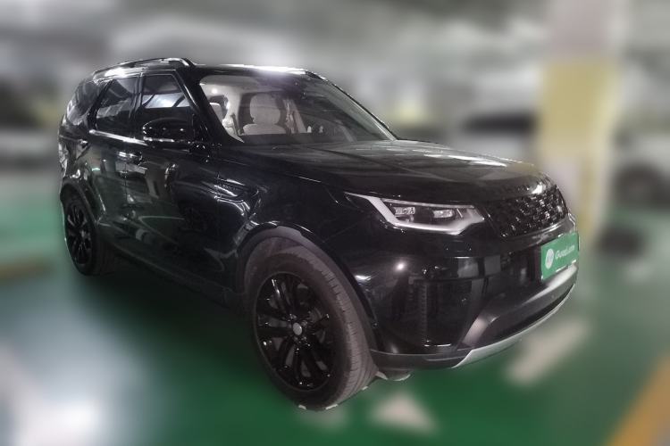 Used Land Rover Discovery 2024 360 PS S Front Right 45 Deg