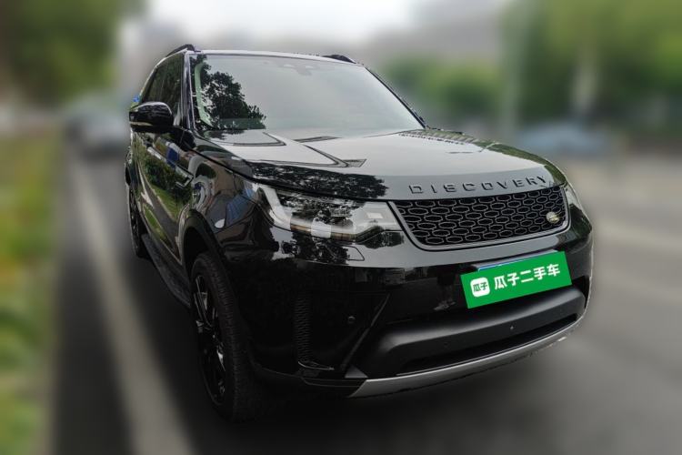 Used Land Rover Discovery 2024 360 PS S Front Right 45 Deg