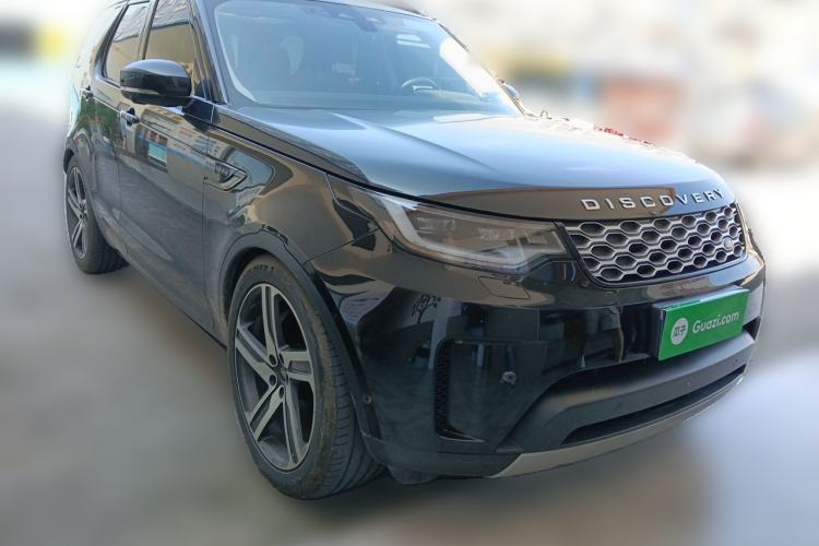 Used Land Rover Discovery 2024 360 PS S Front Right 45 Deg