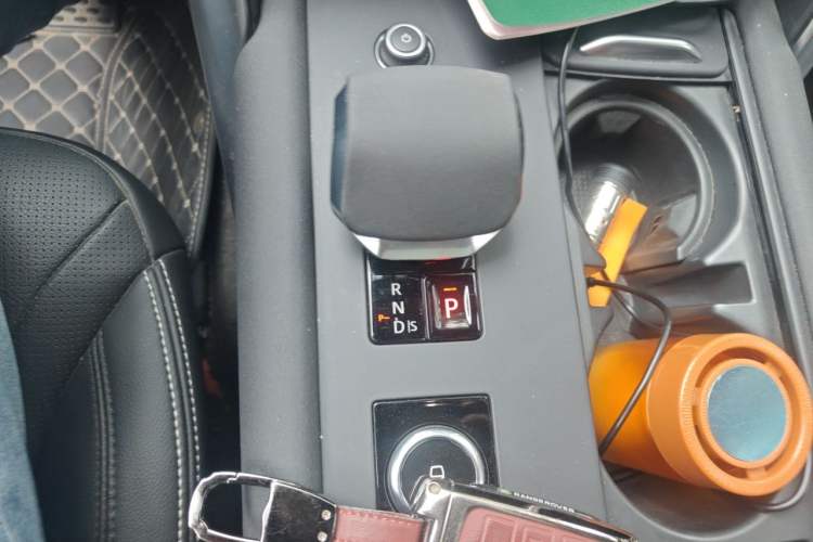 Used Land Rover Discovery 2024 360 PS S Gear Lever