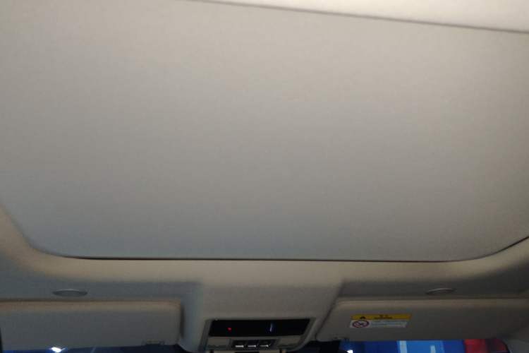 Used Land Rover Discovery 2024 360 PS S Headliner