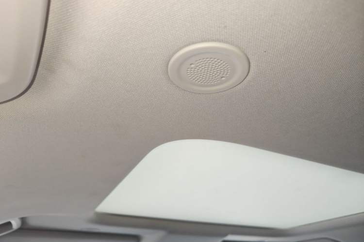 Used Land Rover Discovery 2024 360 PS S Headliner