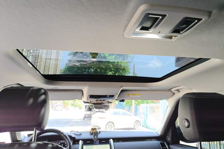Used Land Rover Discovery  Headliner
