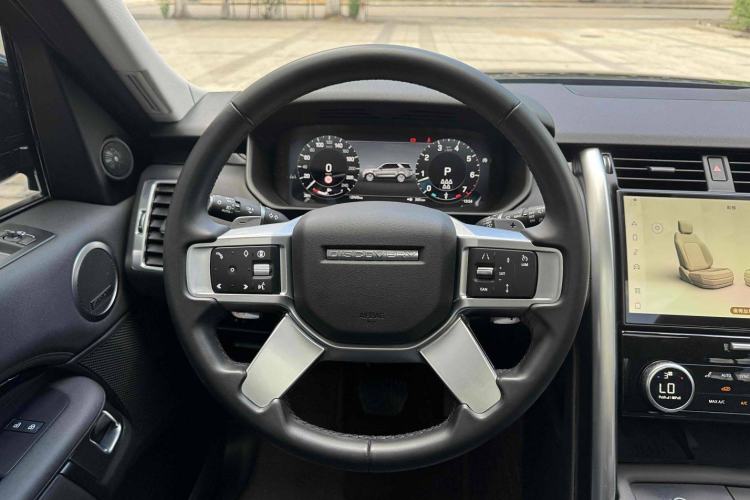 Used Land Rover Discovery 2024 360 PS S Instrument Cluster