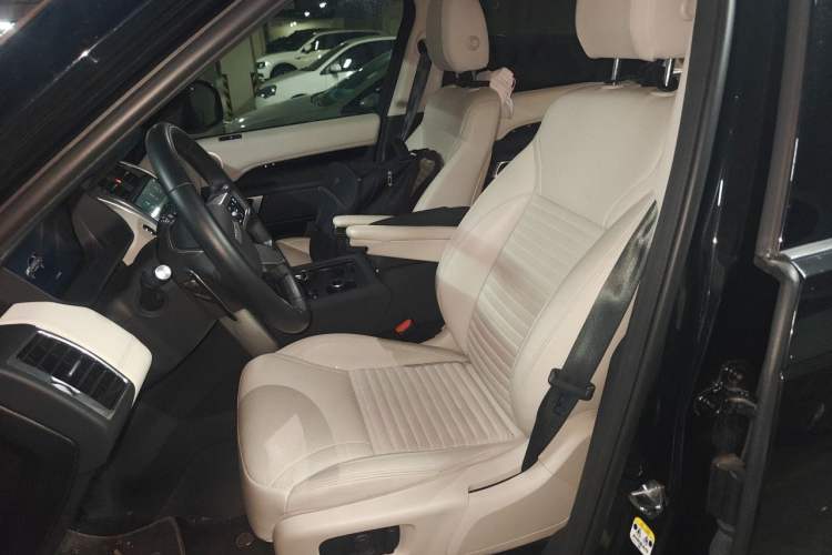 Used Land Rover Discovery 2024 360 PS S Left Front Seat