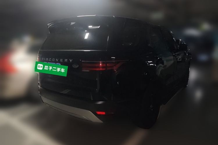 Used Land Rover Discovery 2024 300PS S Rear Right 45 Deg