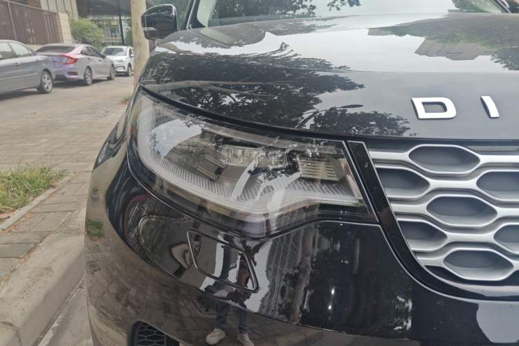 Used Land Rover Discovery 2024 360 PS S Right Front Headlight