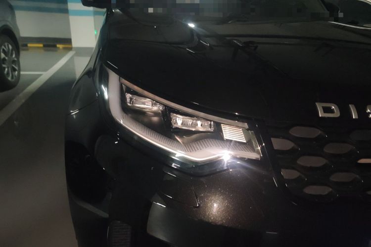 Used Land Rover Discovery 2024 300PS S Right Front Headlight