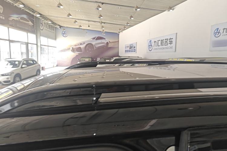 Used Land Rover Discovery 2024 360 PS Dynamic SE Roof