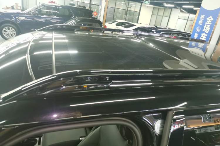 Used Land Rover Discovery 2024 360 PS S Roof
