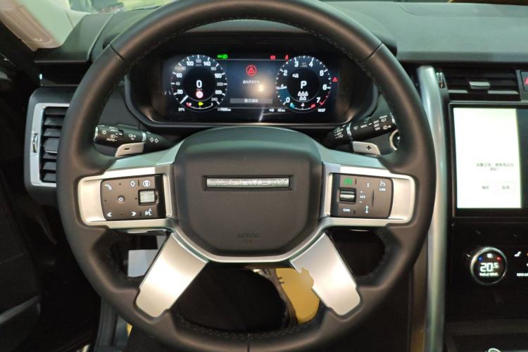 Used Land Rover Discovery 2024 360 PS S Steering Wheel
