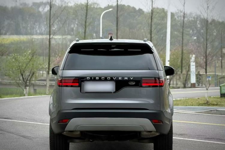 Used Land Rover Discovery 2024 360 PS S Exterior 3