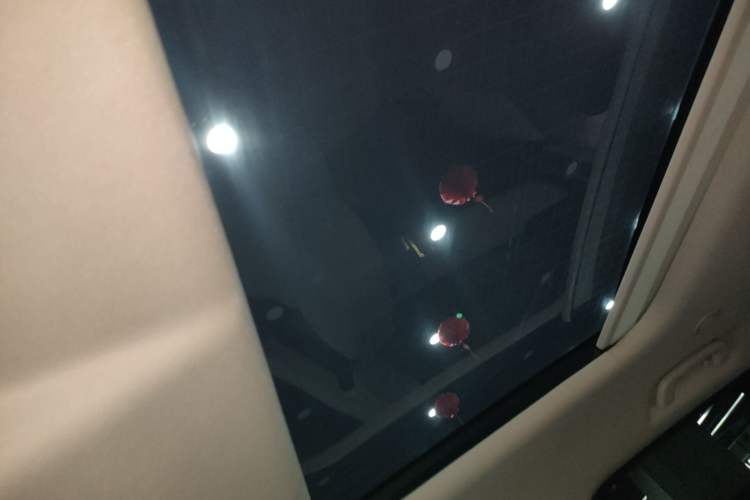 Used Land Rover Discovery 2024 360 PS S Headliner