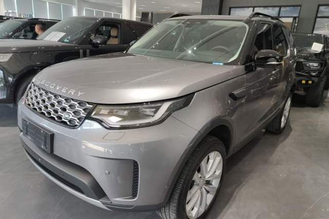 Used Land Rover Discovery 2024 360 PS S