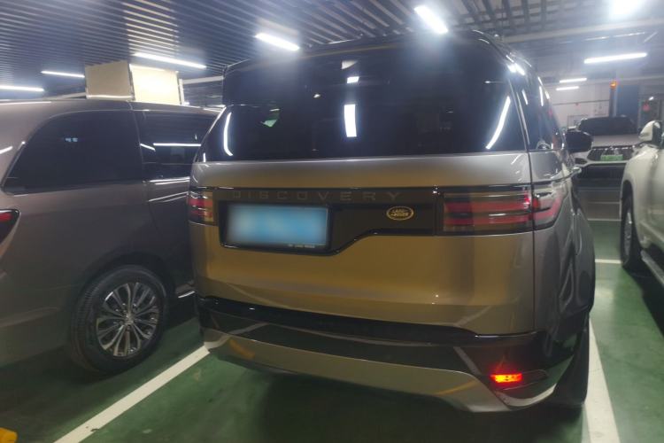 Used Land Rover Discovery 2024 360 PS Dynamic SE Rear