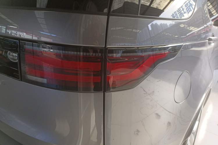Used Land Rover Discovery 2024 360 PS S Right Rear Taillight