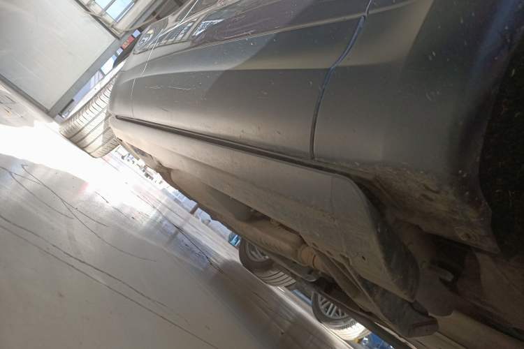 Used Land Rover Discovery 2024 360 PS S Right Side Sill