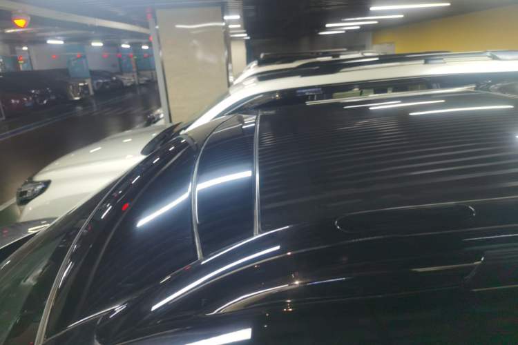 Used Land Rover Discovery 2024 360 PS Dynamic SE Roof