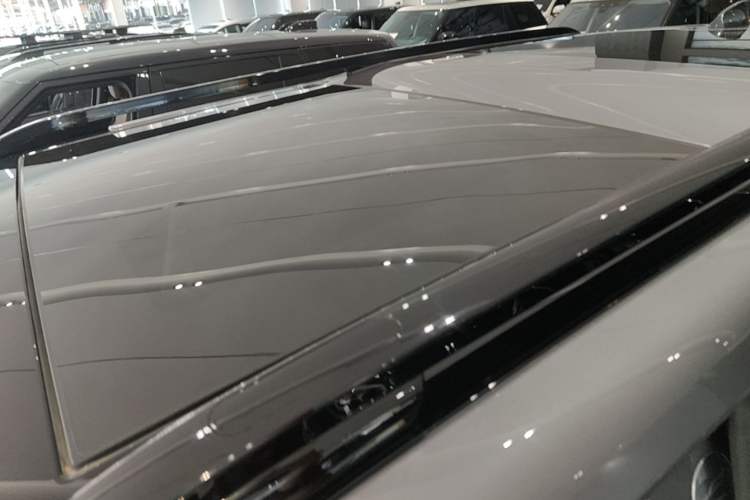 Used Land Rover Discovery 2024 360 PS S Roof
