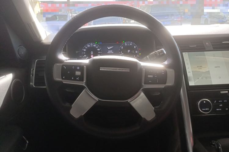 Used Land Rover Discovery 2024 360 PS S Steering Wheel