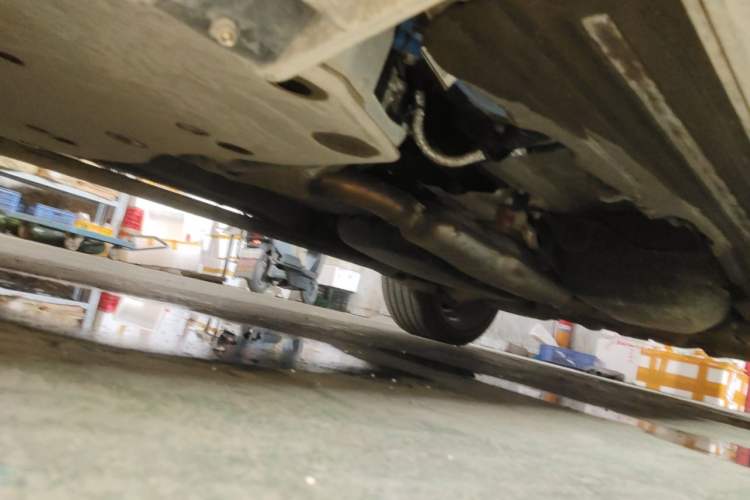 Used Land Rover Discovery 2024 360 PS Dynamic HSE Chassis Front Left