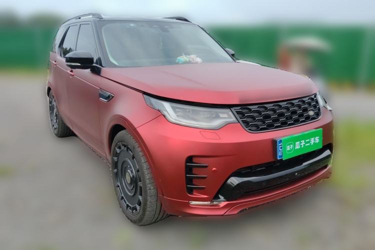 Used Land Rover Discovery 2024 360 PS S Front Right 45 Deg