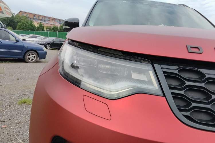 Used Land Rover Discovery 2024 360 PS S Right Front Headlight