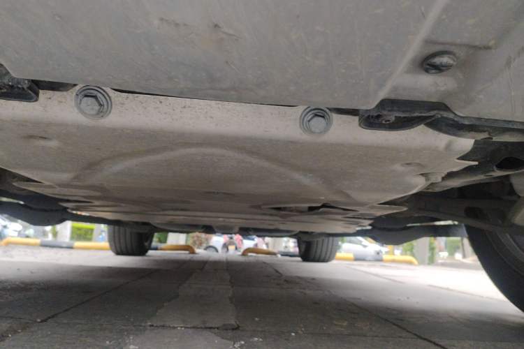 Used Land Rover Discovery 2024 360 PS S Chassis Front