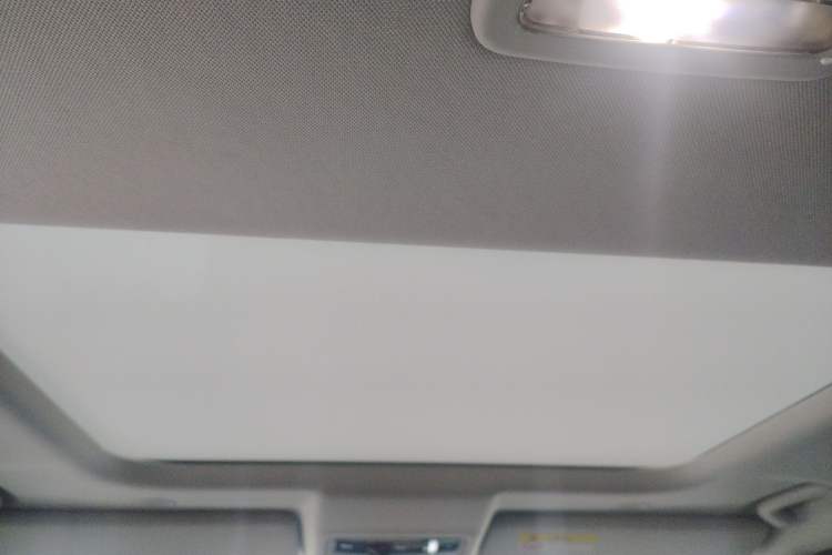 Used Land Rover Discovery 2024 360 PS S Headliner