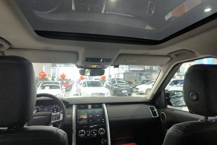 Used Land Rover Discovery 2024 360 PS S Headliner