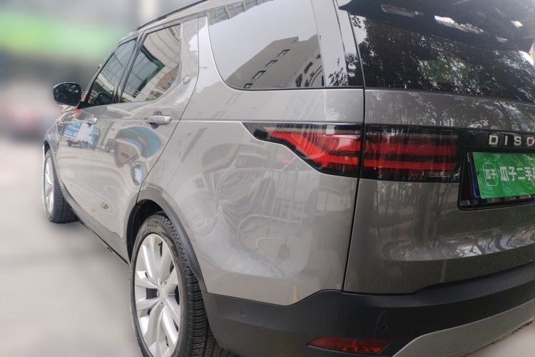 Used Land Rover Discovery 2024 360 PS S Rear Left 45 Deg