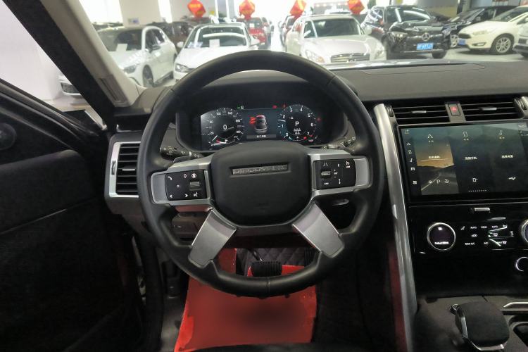 Used Land Rover Discovery 2024 360 PS S Steering Wheel
