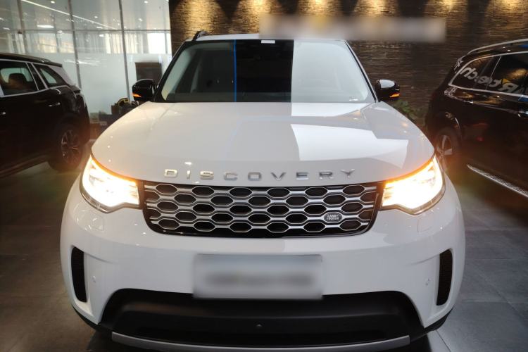 Used Land Rover Discovery 2024 360 PS S Exterior 1