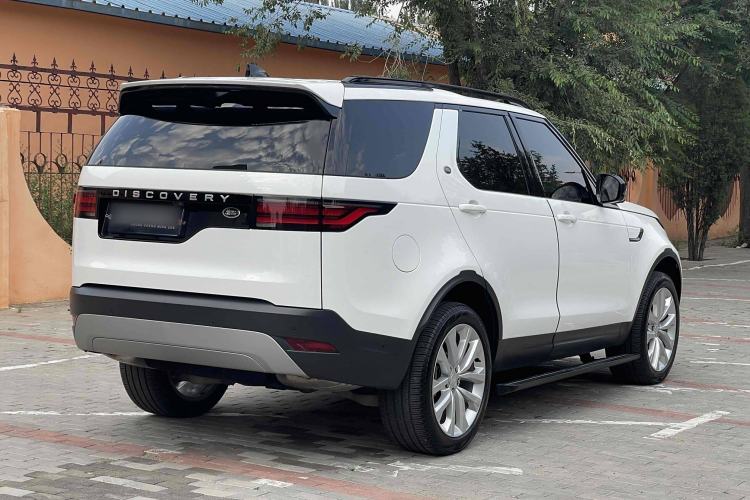 Used Land Rover Discovery 2024 360 PS S Exterior 4