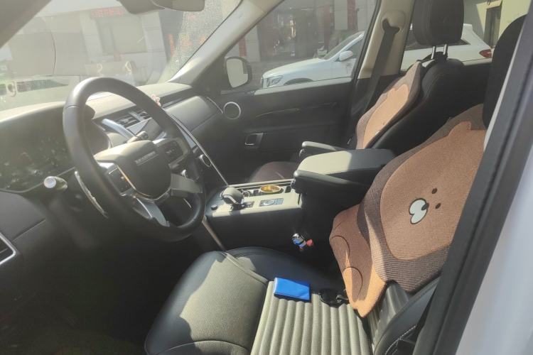 Used Land Rover Discovery 2024 360 PS S Left Front Seat